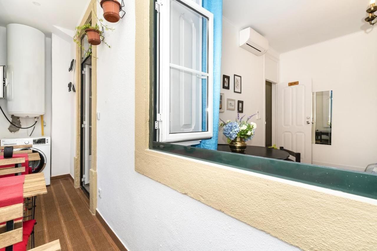 Exotic M2 R2 - Comfortable Classy Double Room With Shared Bath Lisboa Kültér fotó