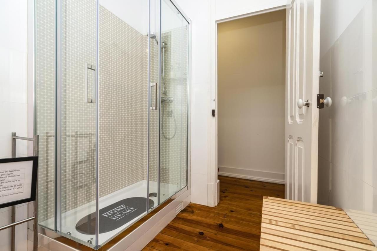 Exotic M2 R2 - Comfortable Classy Double Room With Shared Bath Lisboa Kültér fotó